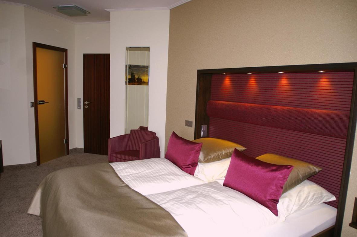 Hotel Am Markt Nordenham Habitación foto